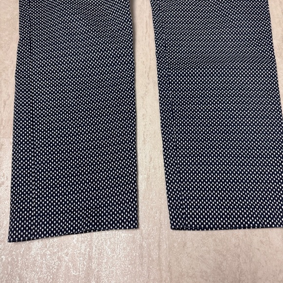 Gap Navy Slim City Khakis pants - Picture 3 of 13